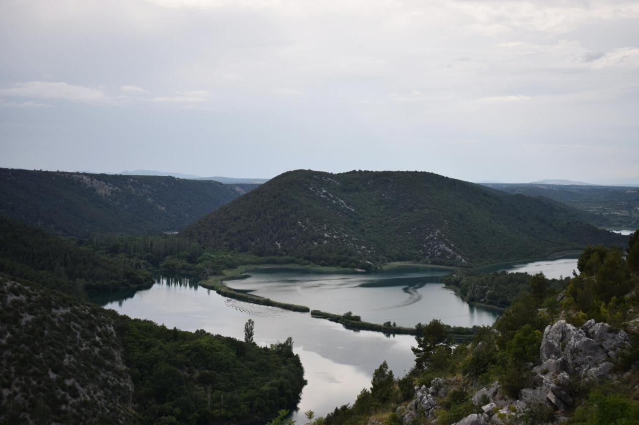 Matanovi Dvori-Krka National Park Hotel Lozovac Buitenkant foto